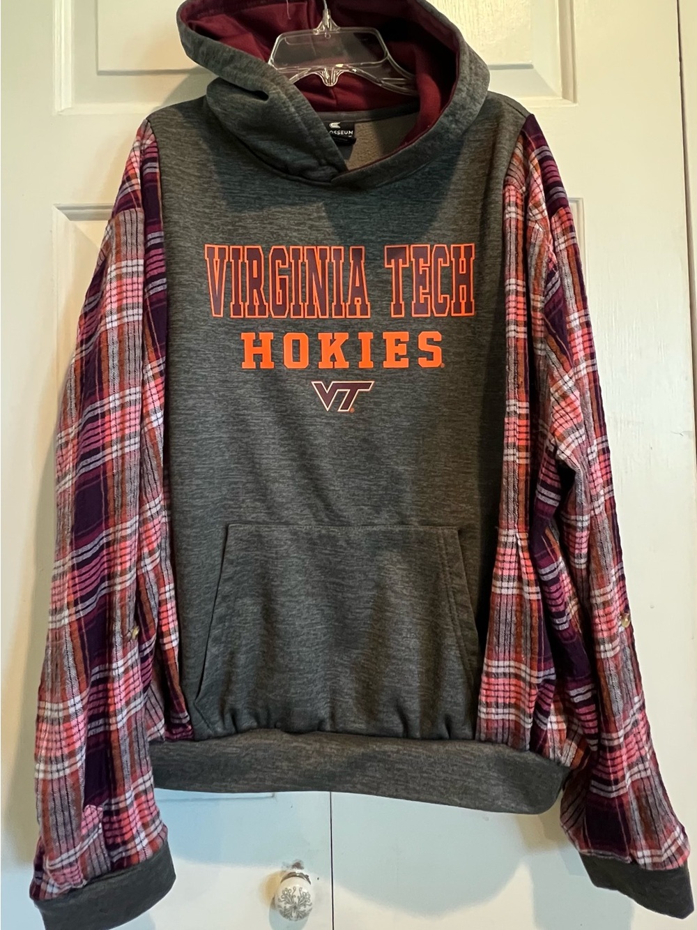UPCYCLED🧡Virginia Tech Hokies Gray Hoodie w Maroon / Orange Plaid Sleeves